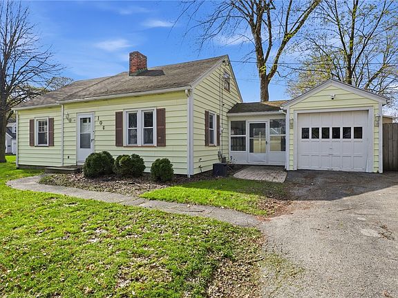 2nd image of 106 Stonecliff Dr