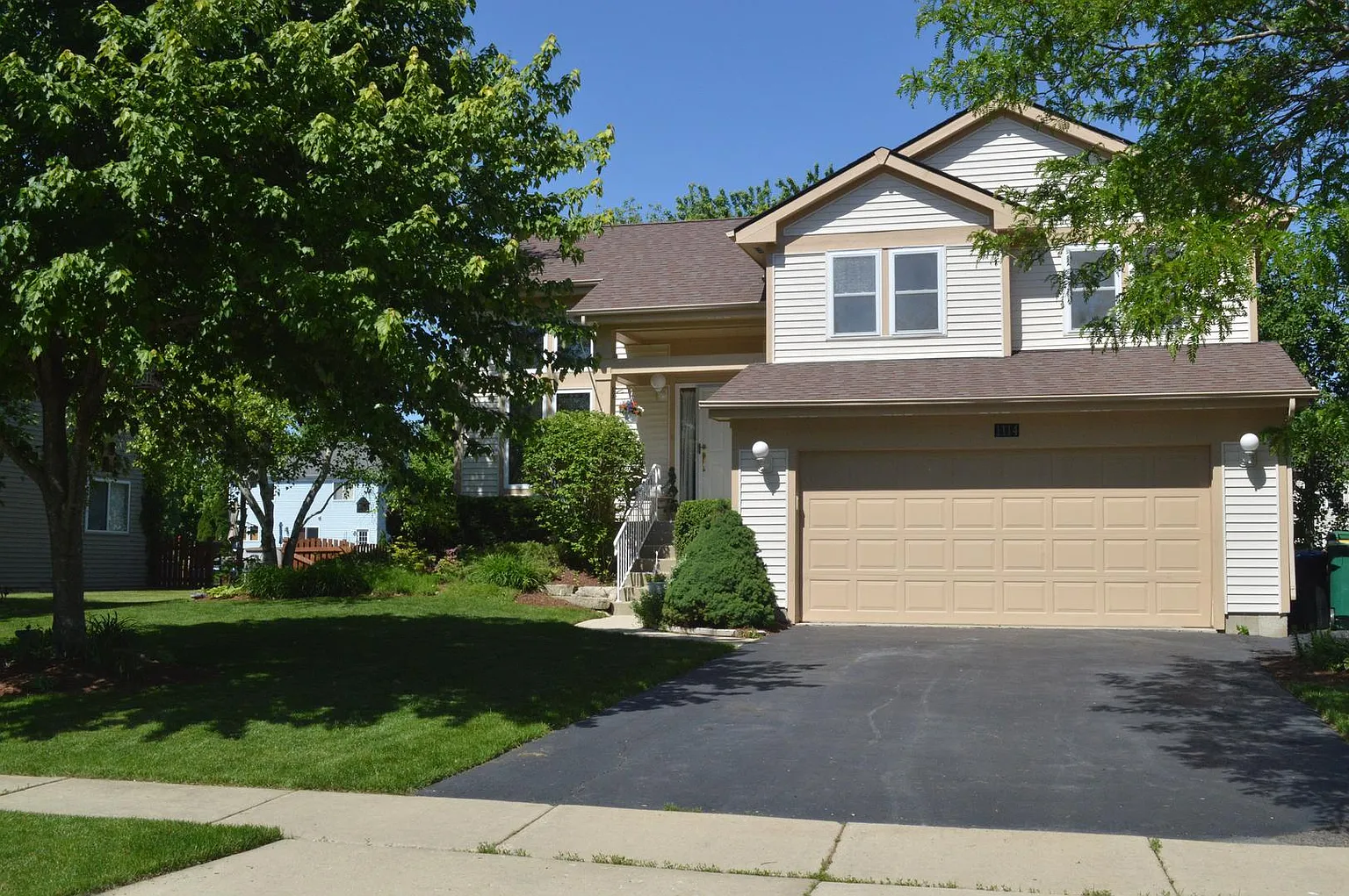 1114 Beverly Dr photo 1