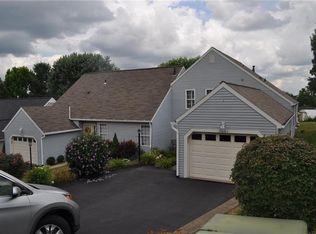 2550 A Pheasant Run Dr, Franklin Park, PA 15090