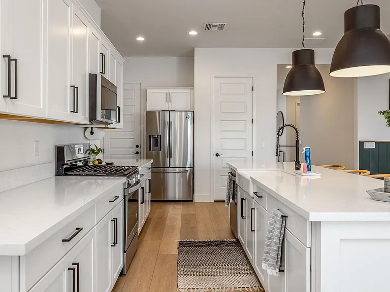 10209 E Thistle Ave — Photo 12