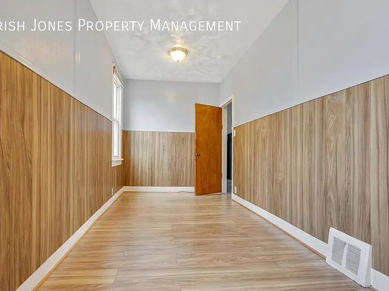1784 William St #1 — Photo 13