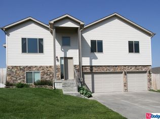 1649 La Plata Ct, Lincoln, NE 68521