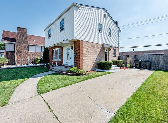 4th image of 5021 Forster Ave
