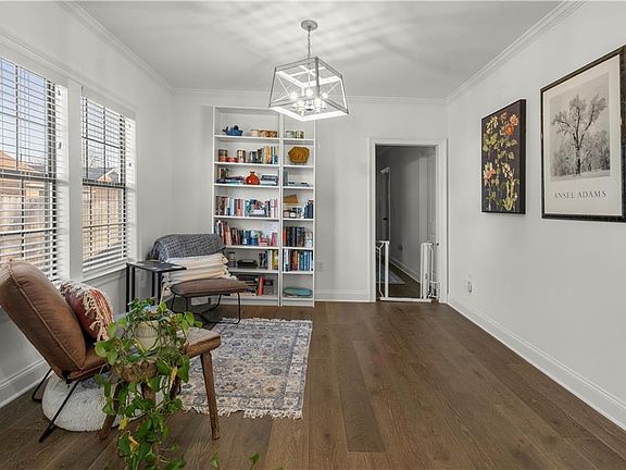 5th image of 8826 Green St