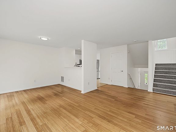 4th image of 2005 Heartwood Lane #2005