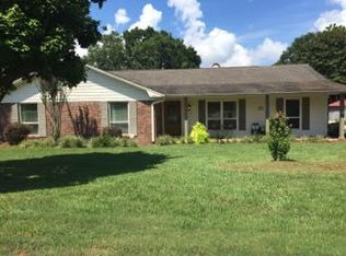 2445 Semoran Dr, Pensacola, FL 32503