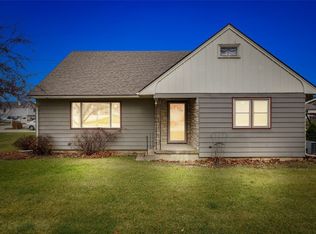 1000 E 3rd St, Anamosa, IA 52205