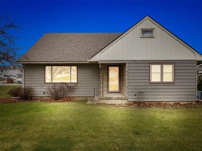 1000 E 3rd St, Anamosa, IA, 52205
