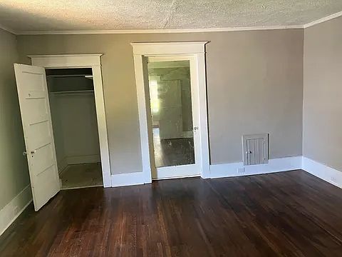 3rd image of 726 Temple Ave #A