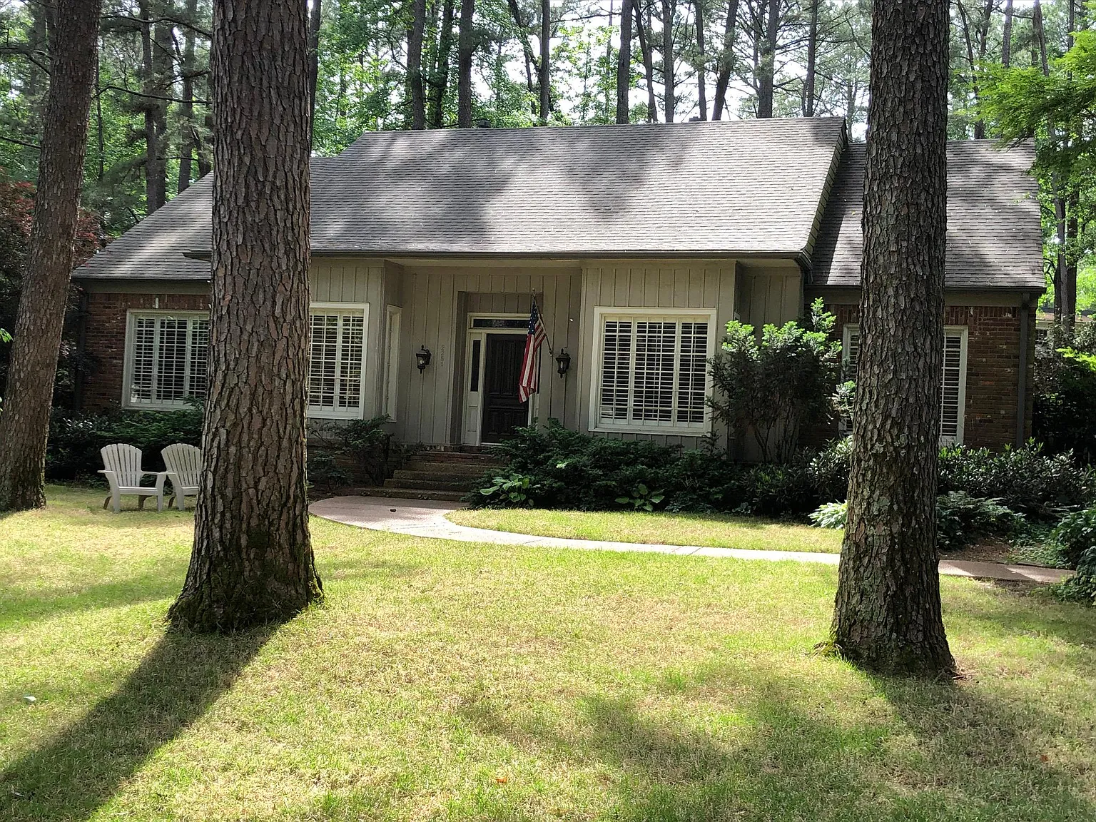 4 bed, 3.5 bath, 3417 sqft, $4,150 — Photo 1