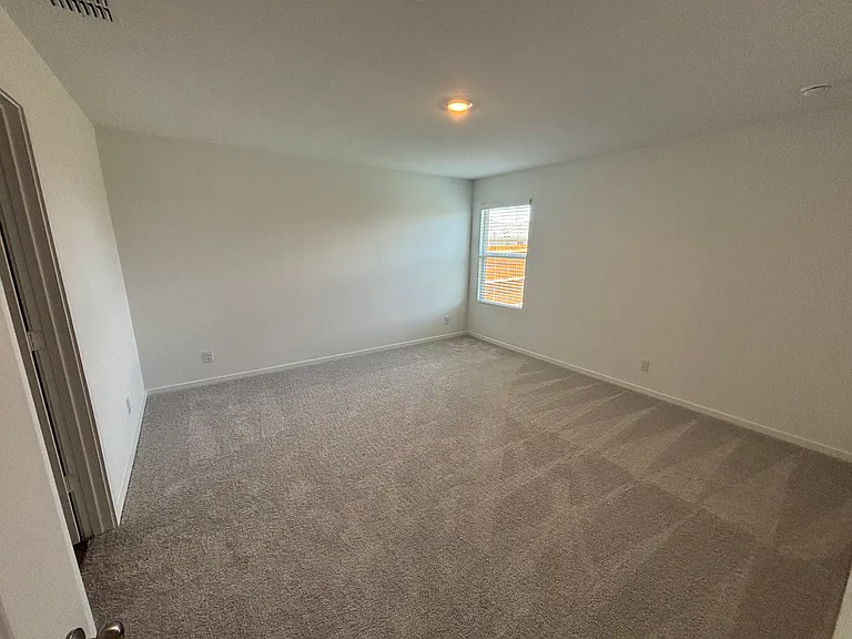 1412 Merlin Bluff St — Photo 8