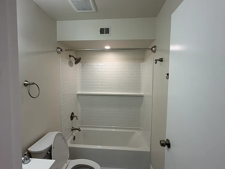 38 Kearney Dr — Photo 8
