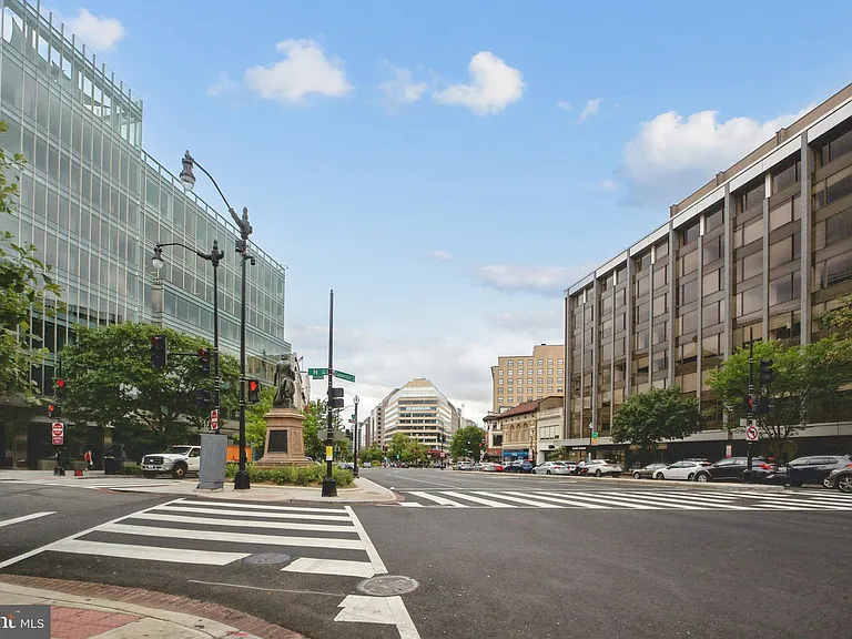 1329 Connecticut Ave NW #201 — Photo 17
