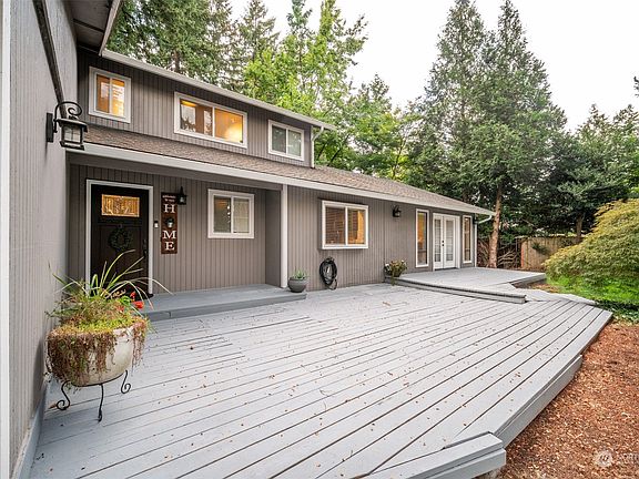 2nd image of 3329 NE 124th Avenue