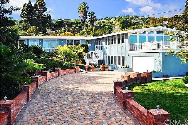 Welcoming Front