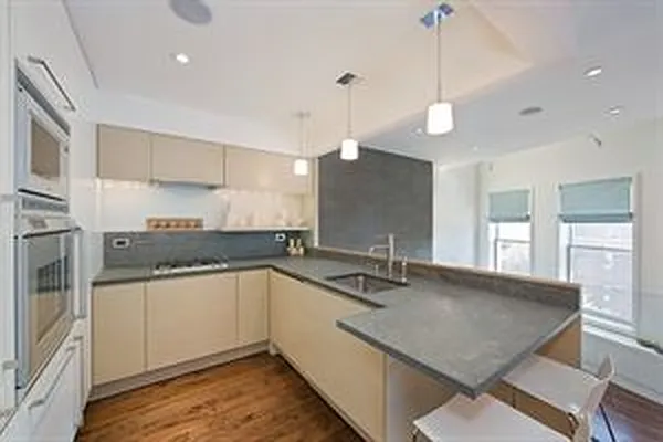 Sold by Douglas Elliman | media 18