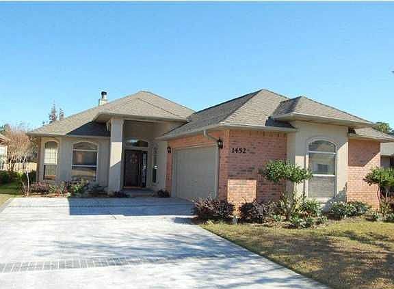 4th image of 1452 Champions Green Dr