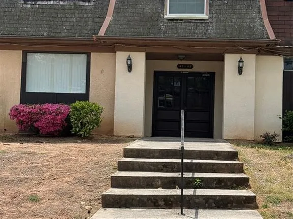 42 Le Parc Fontaine, Lithonia, GA 30038