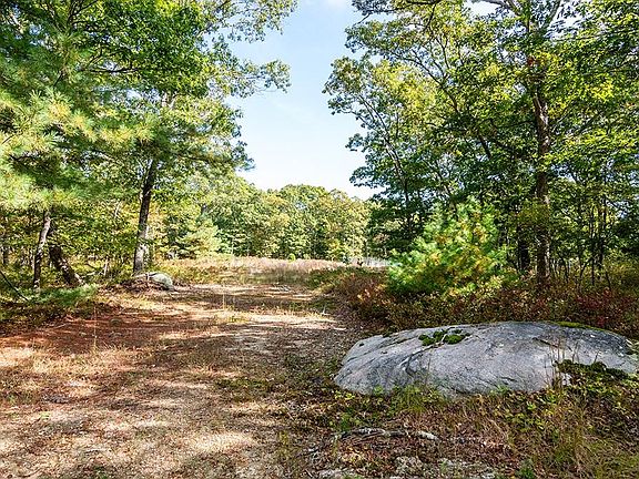 2nd image of 155 Kings Factory Rd