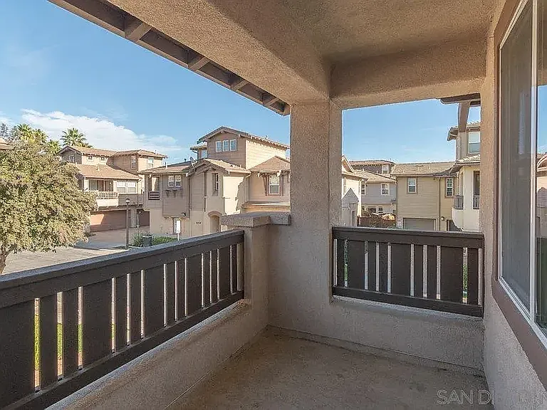 Building Photo - 41543 King Palm Ave #5