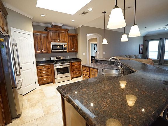 4th image of 5910 Llano Ct