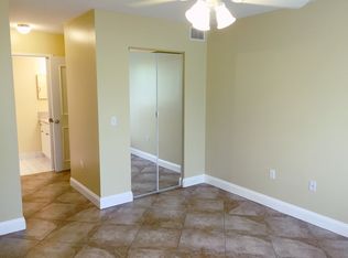 1160 Wildwood Lakes Blvd APT 304, Naples, FL 34104