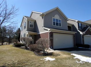 2490 Stonegate Rd, Algonquin, IL 60102