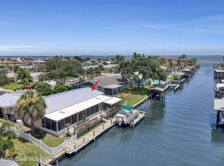 1675 Rochelle Pkwy, Merritt Island, FL 32952