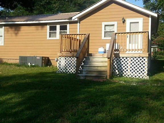 2nd image of Pinehurst Dr