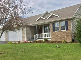 2369 N 4070th Rd, Sheridan, IL 60551