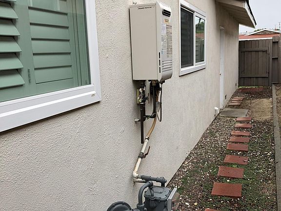 4th image of 3501 S Whitingham Dr