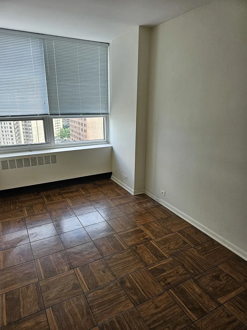 Studio, 500 sqft, $1,400 — Photo 3