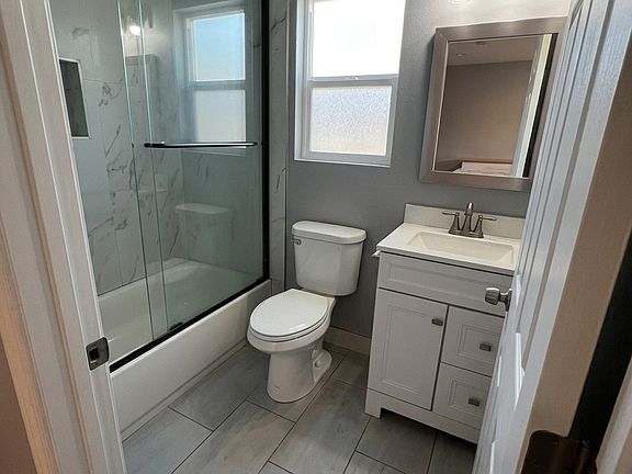5th image of 107 W Forest Ave Unit B