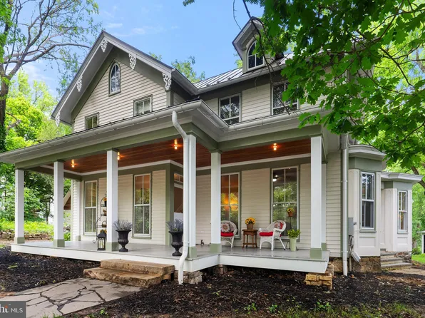 18100 & 18096 Lincoln Rd, Purcellville, VA 20132