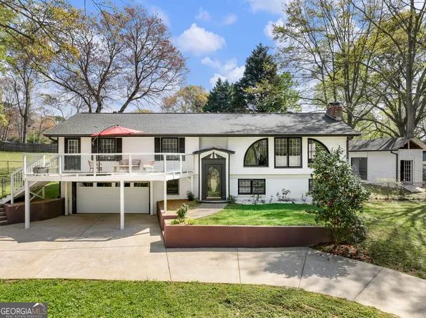 83 Kings Dr, Braselton, GA 30517