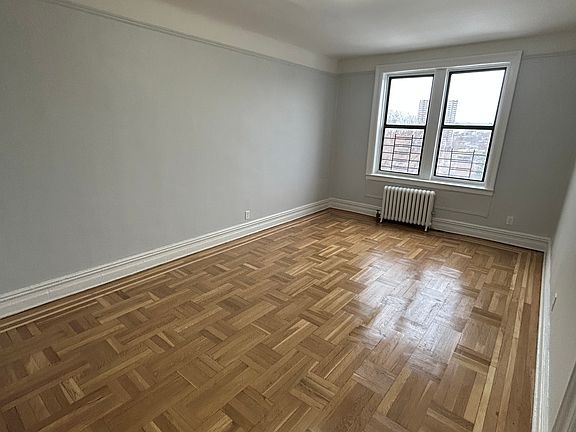 5th image of 64-4 Locust Hill Ave #H