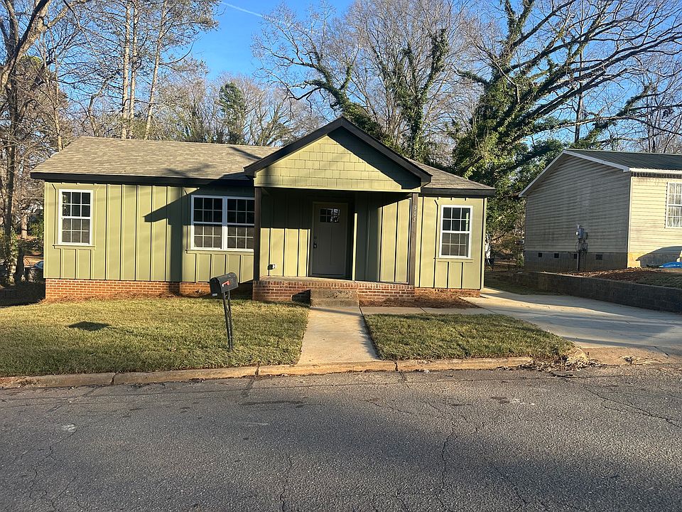 1st image of 305 Westside Dr