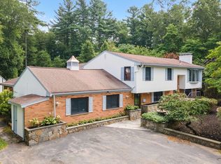 864 Washington St, South Easton, MA 02375