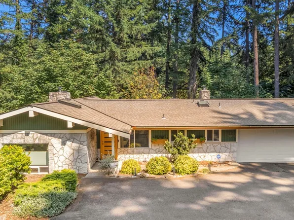 5811 Vickery Avenue E, Tacoma, WA 98443