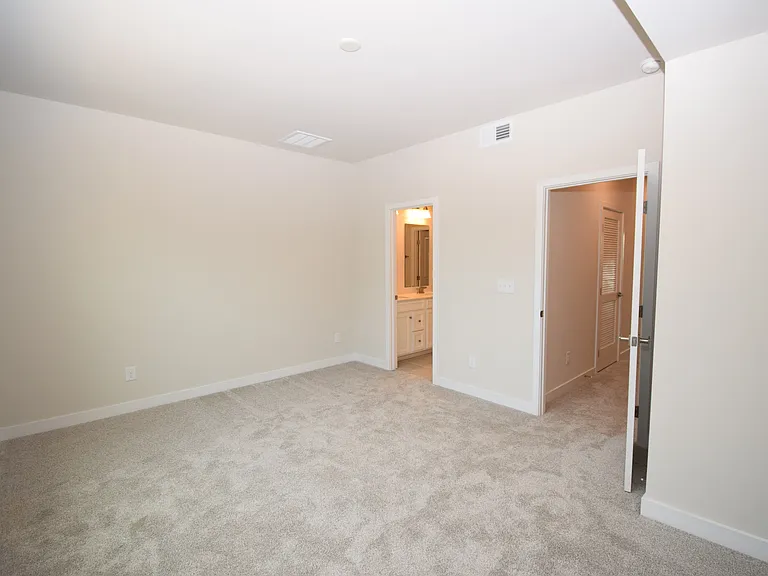 4810 Chastain Ave — Photo 23