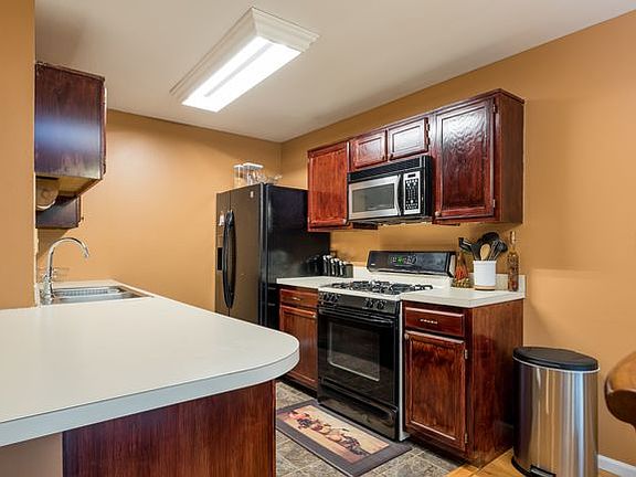 4th image of 7541 Wedgewood Dr #7541