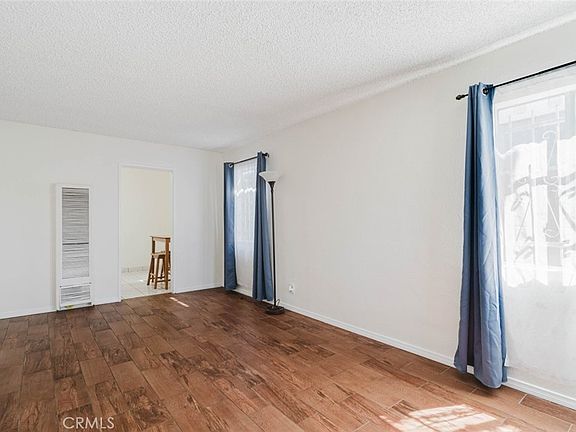 3rd image of 1309 W 131st St