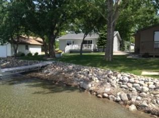 47083 Kozy Bay Dr, Pelican Rapids, MN 56572