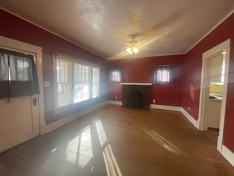 123 Maple St SE — Photo 10