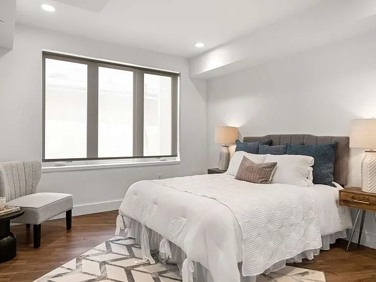 31 Hichborn St #32 — Photo 2