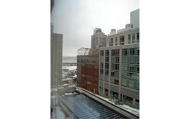 Sold by Douglas Elliman | media 15