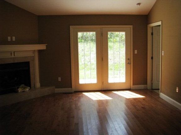 2nd image of 18525 Keeneland Ln Unit A
