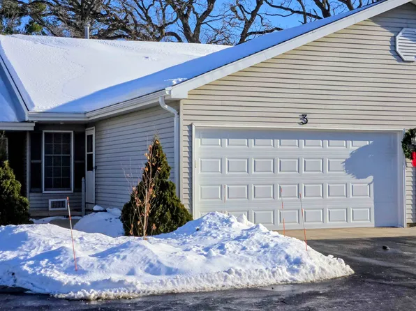511 W Griswold St APT 3, Ripon, WI 54971