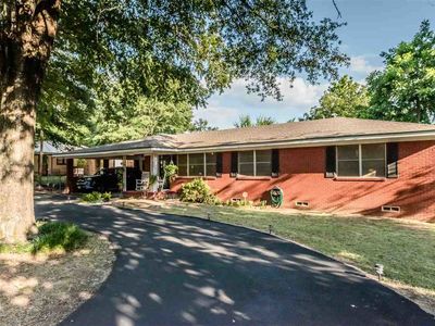 210 E Center St, White Oak, TX, 75693