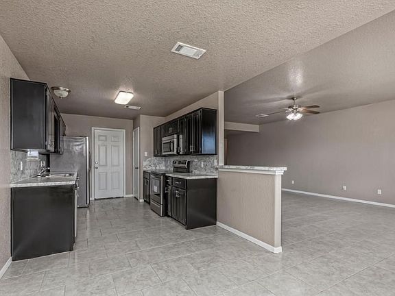4th image of 3605 Selena Dr